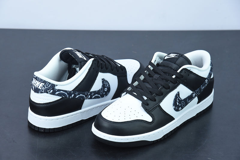 SB Dunk Low "BLACK PAISLEY"