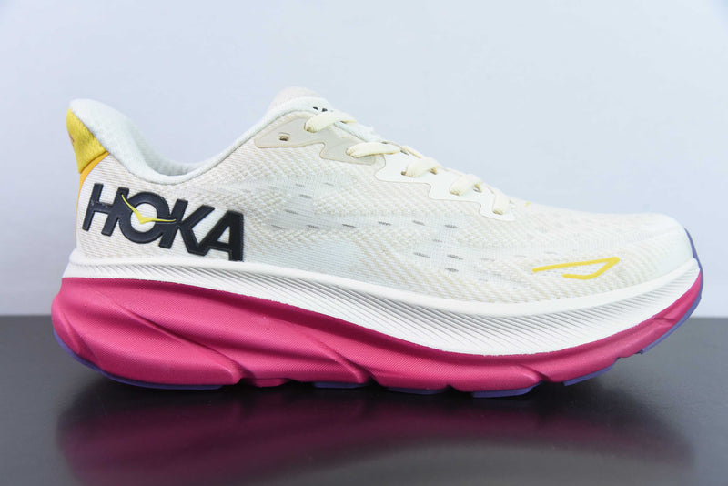 HOKA Clifton 9