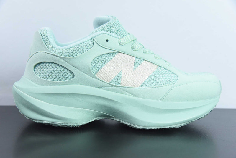 New Balance  Warped Runner