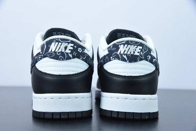 SB Dunk Low "BLACK PAISLEY"