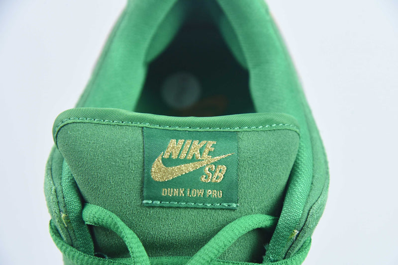 SB Dunk Low "SHAMROCK"