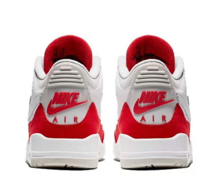 Air Jordan 3 Retro Tinker University Red